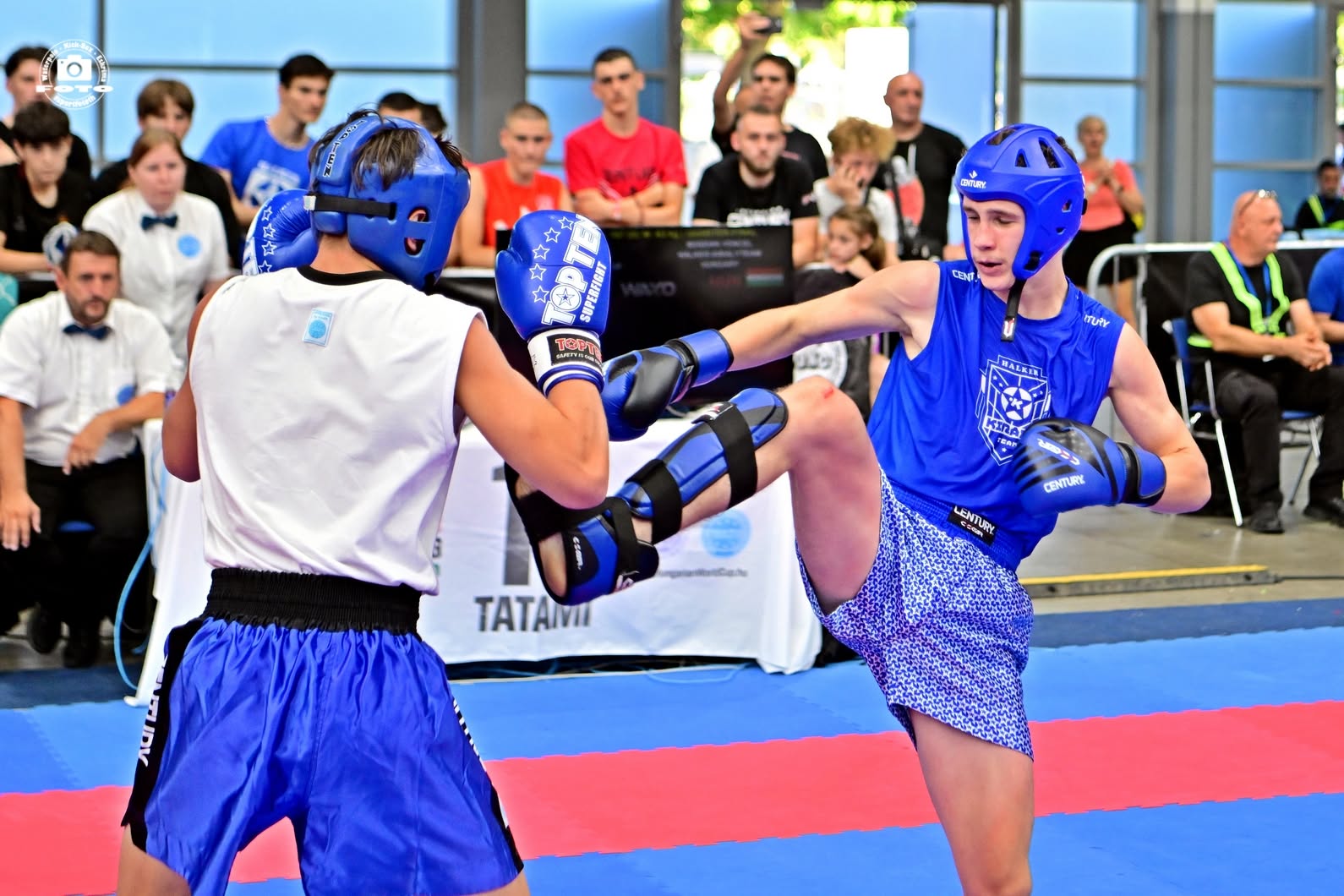 Hét magyar aranyérem a budapesti kick-box világkupán